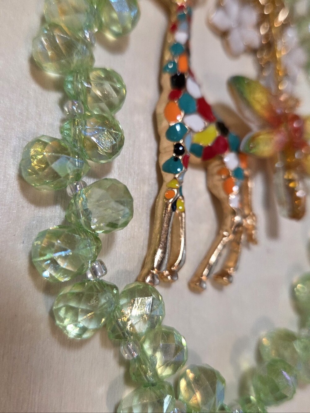 Whimsical Enameled Giraffe Dragonfly Bag Charm Keychain Green Beaded Wristlet - Picture 8 of 16